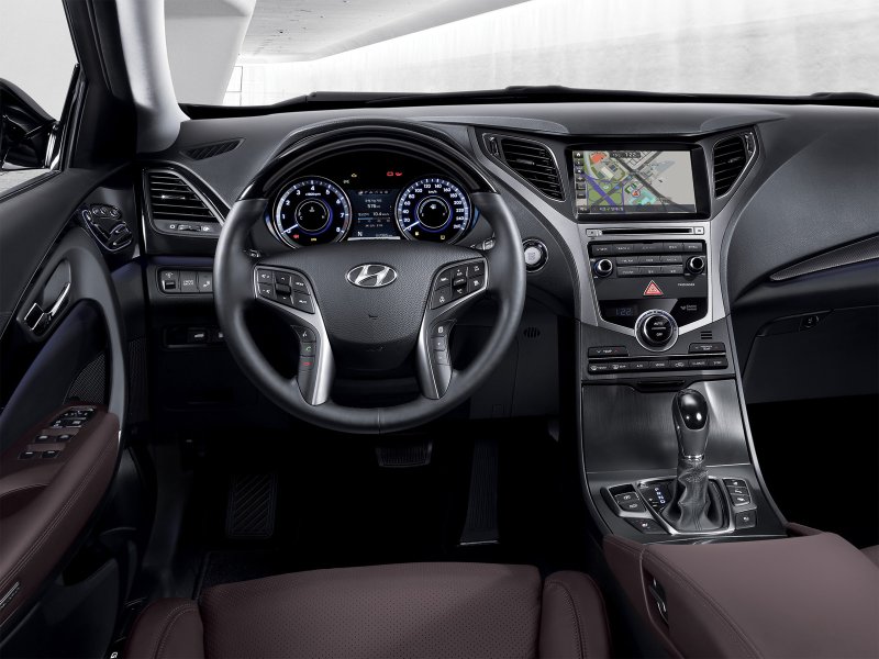 Hyundai Grandeur 2014 салон