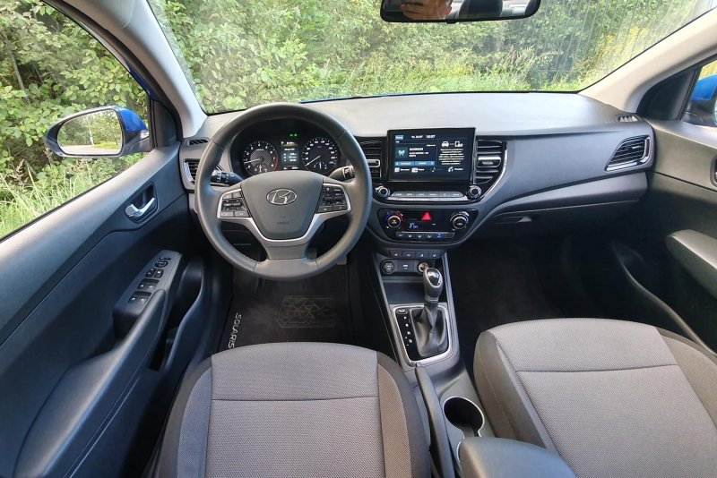 Hyundai Solaris 2017 салон