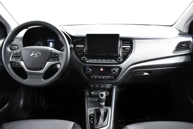 Hyundai Solaris 2021