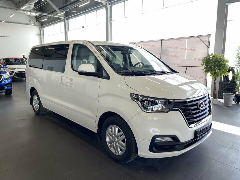 Hyundai h1 2020