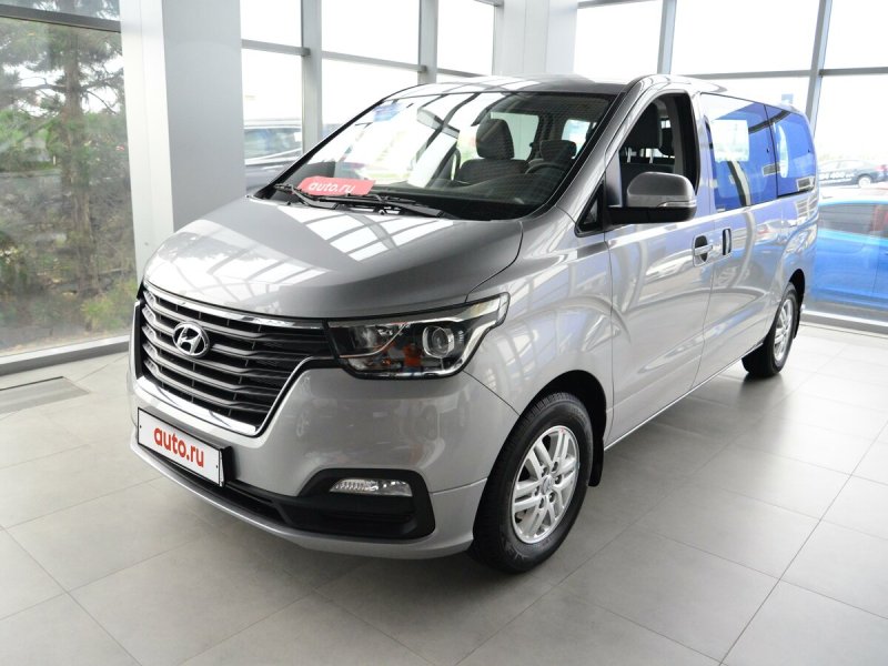 Hyundai Grand Starex 2019