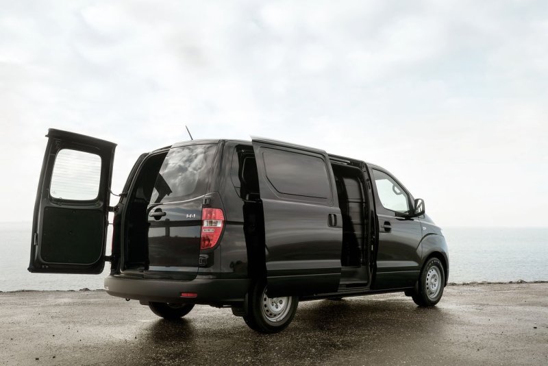 Hyundai Grand Starex 2018