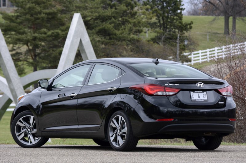 Elantra 2011
