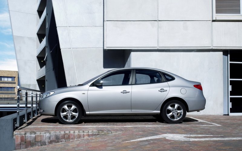 Hyundai Avante 2010