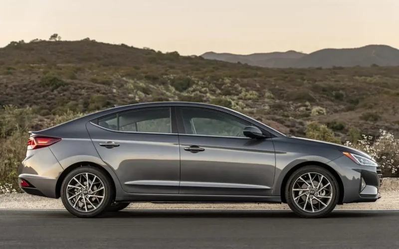 Hyundai Elantra 2019