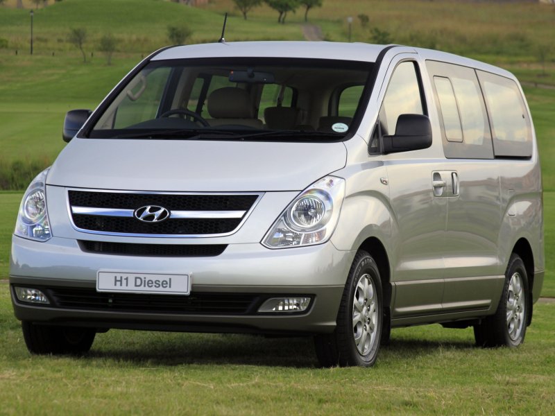 Hyundai h1 Grand Starex салон