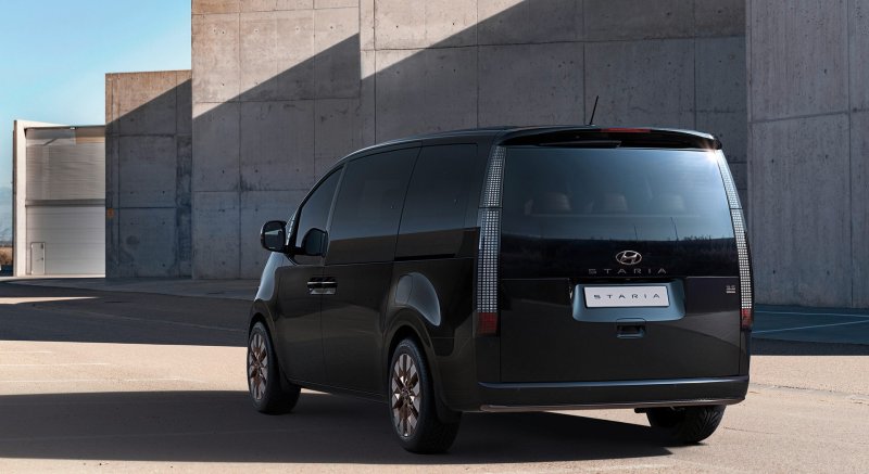 Staria Hyundai минивэн 2021