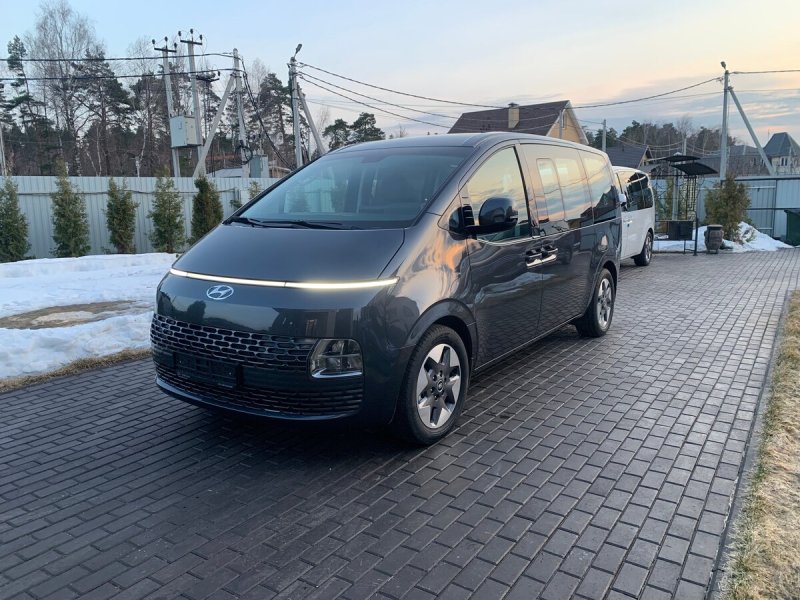 Hyundai Staria 2022 салон