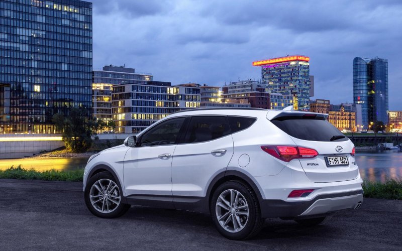 Hyundai Santa Fe 2016