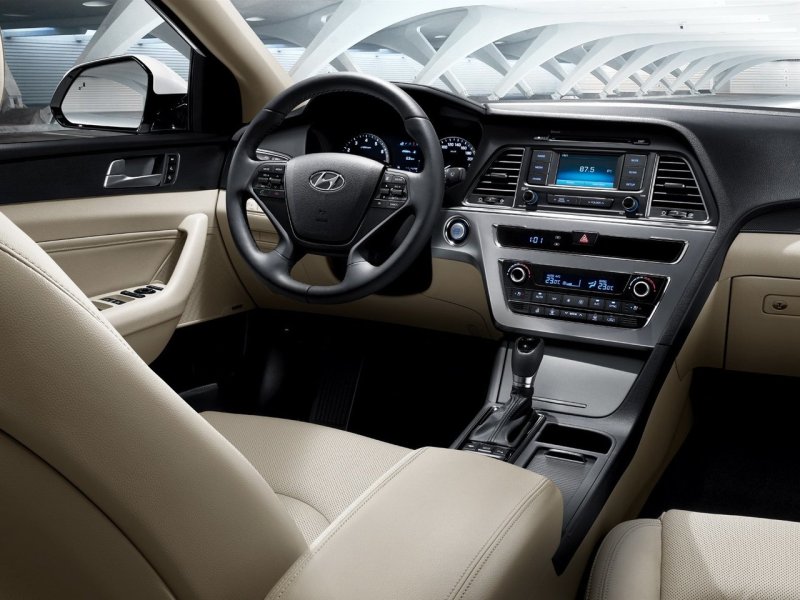 Hyundai Sonata 2001 салон