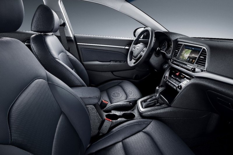 Hyundai Elantra 2016