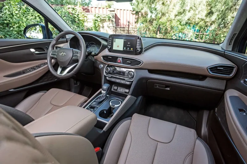 Hyundai Grand Santa Fe 2018 салон