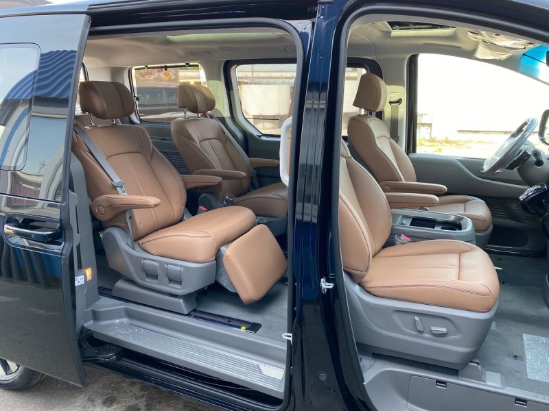 Staria Hyundai минивэн