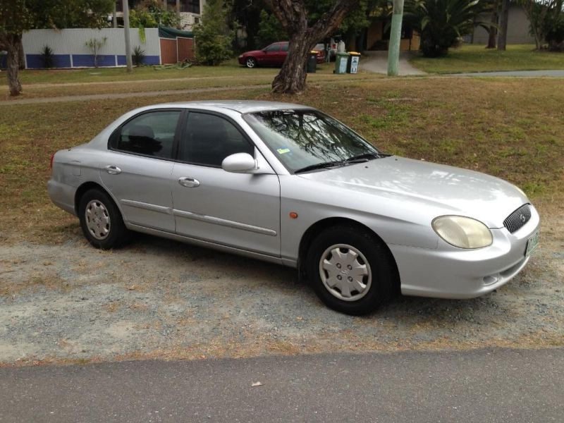 Hyundai Sonata 2000