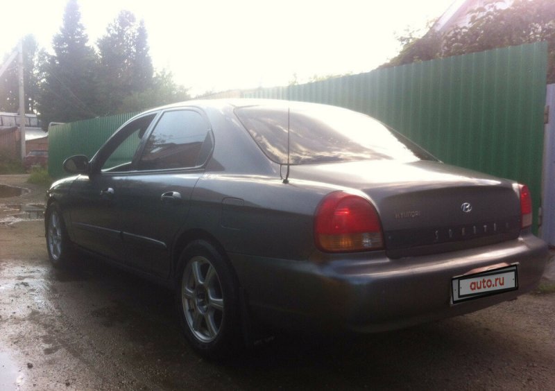 Hyundai Sonata 1999