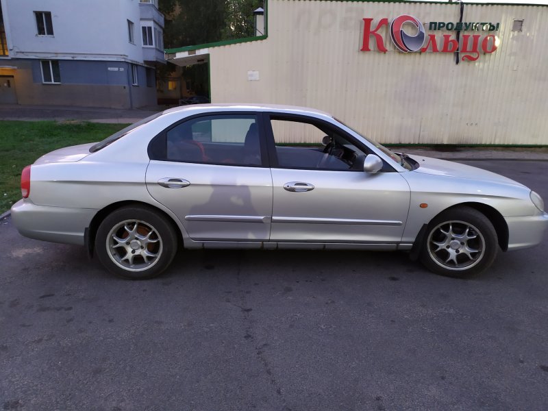 Hyundai Sonata 1999