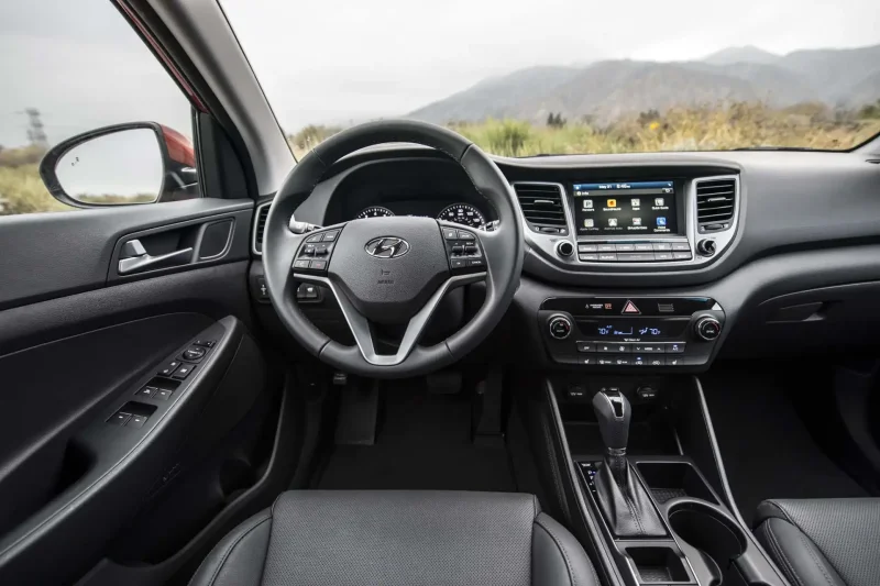 Hyundai Tucson 2017 салон