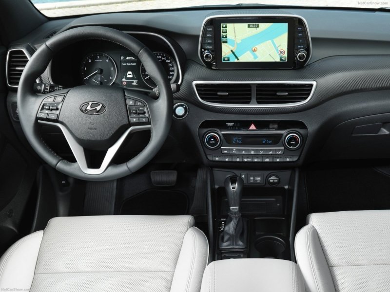 Hyundai Tucson 2019 салон