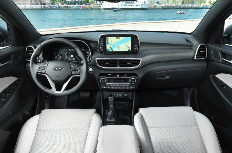 Hyundai Tucson 2019 салон