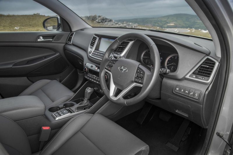 Hyundai Tucson 2016 салон