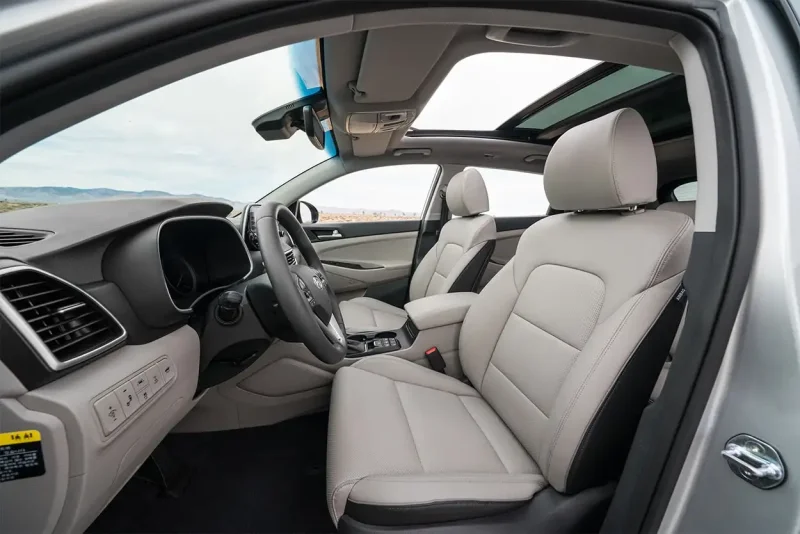 Hyundai Tucson 2021 салон сзади