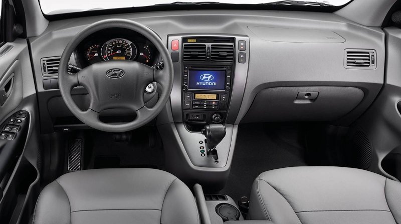 Hyundai Туксон 2008 салон