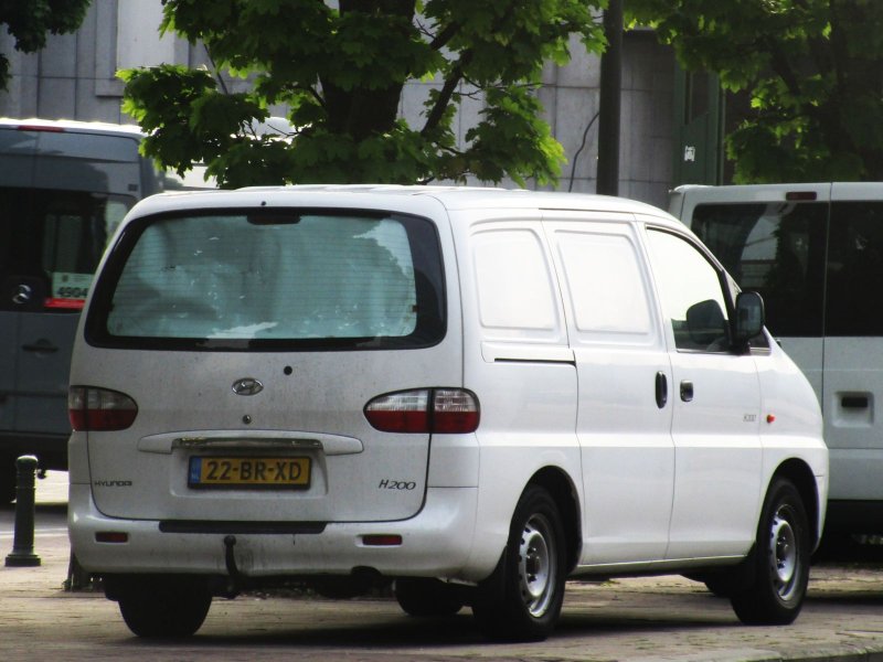 Hyundai h200 2003г