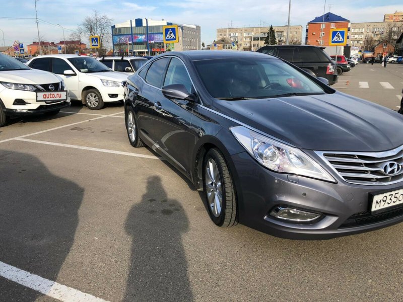 Hyundai Azera 2012