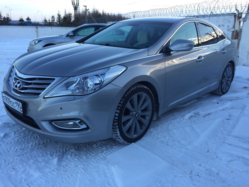 Hyundai Grandeur чёрный