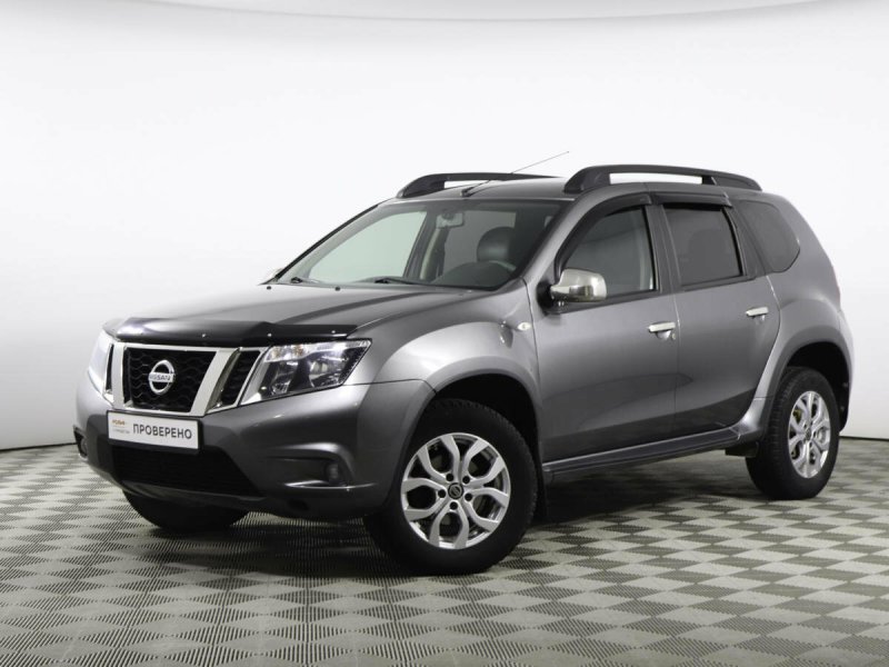 Nissan Terrano III (d10)
