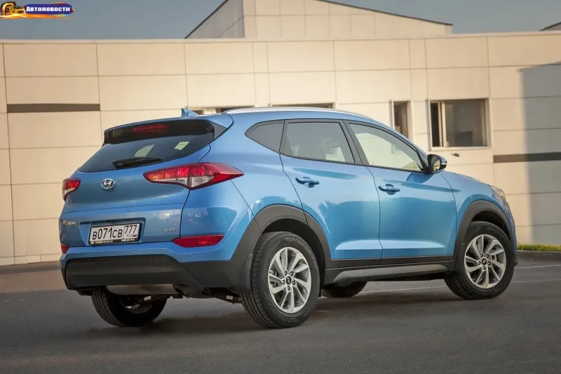Mazda CX-5 Kia Sportage и Hyundai Tucson