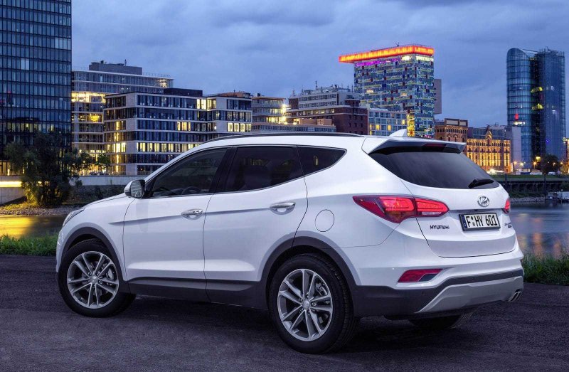 Hyundai Santa Fe 2016