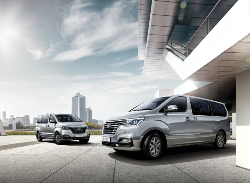 Hyundai Grand Starex Urban Limousine