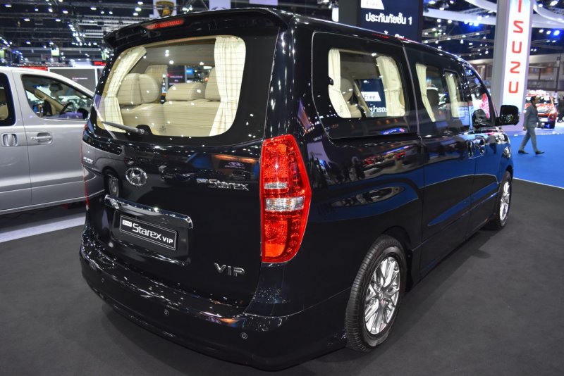 Hyundai h1 Starex 2017 торпеда