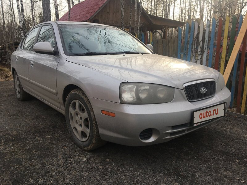 Hyundai Elantra 2003