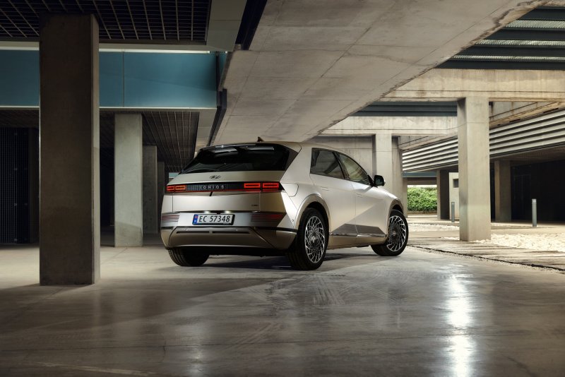Ioniq 5 двери