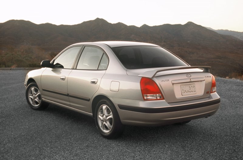 Hyundai Elantra 2003