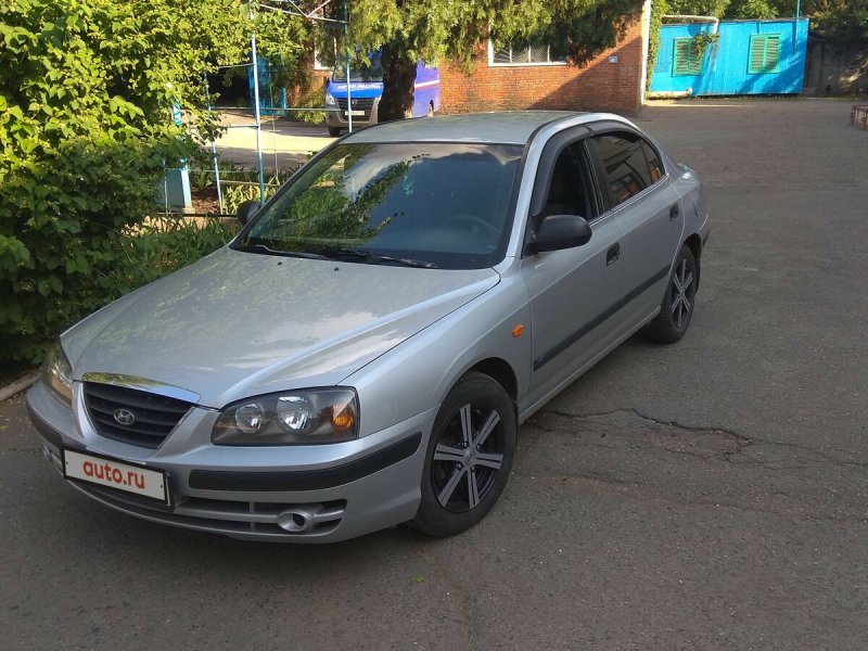 Hyundai Elantra 2003