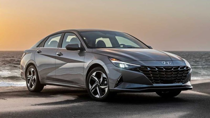 Хендай Elantra 2021