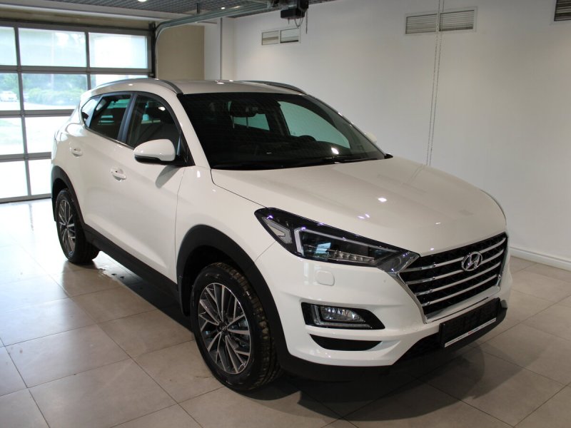 Hyundai Tucson 2020 белый