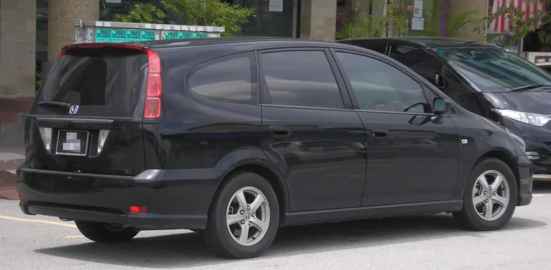 Honda Stream универсал