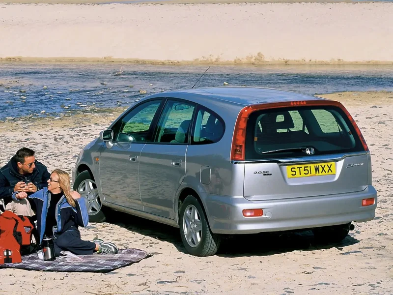 Honda Stream, 2000 год