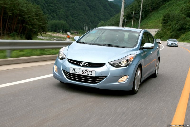 Hyundai Elantra 2012