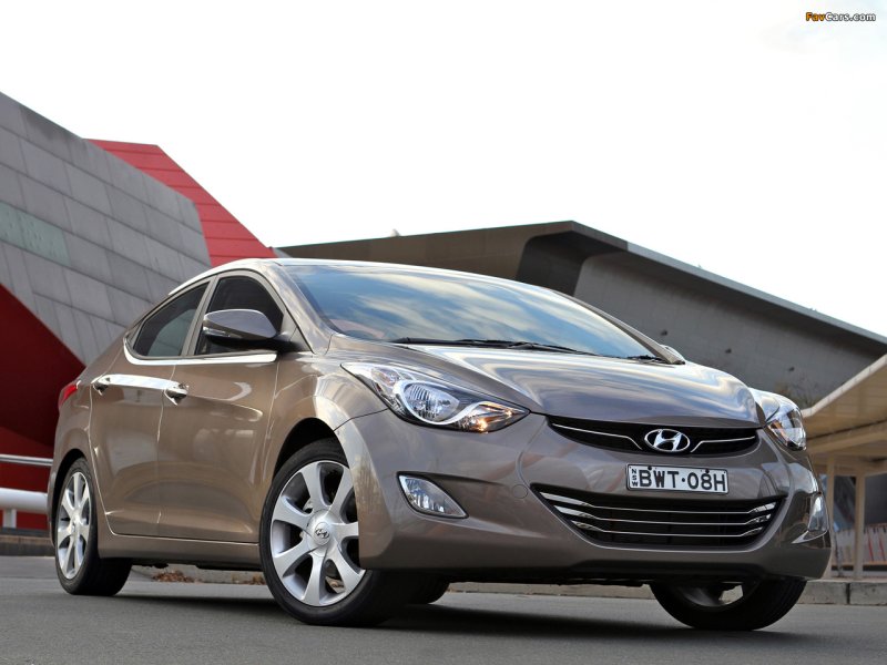 Hyundai Elantra 2011