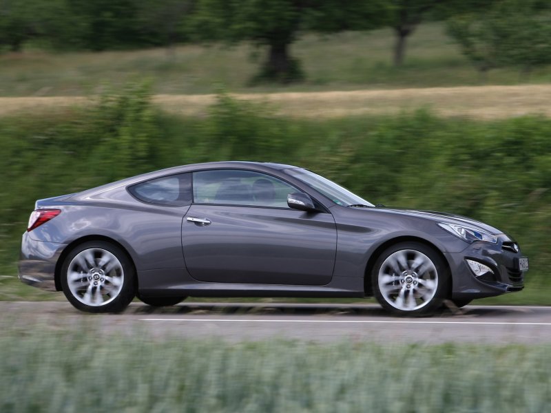Genesis Coupe 2013 ступица