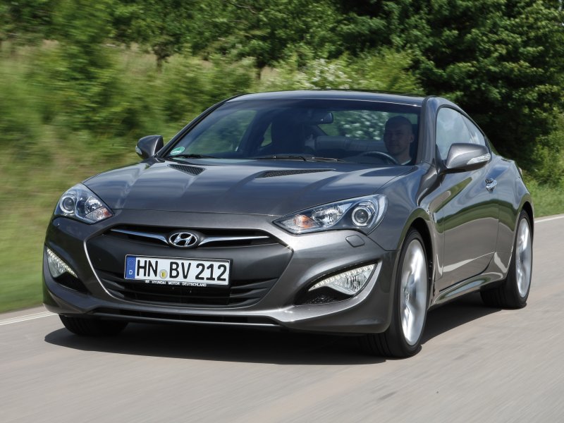 Hyundai Genesis Coupe 2012
