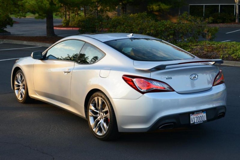 Hyundai Genesis Coupe