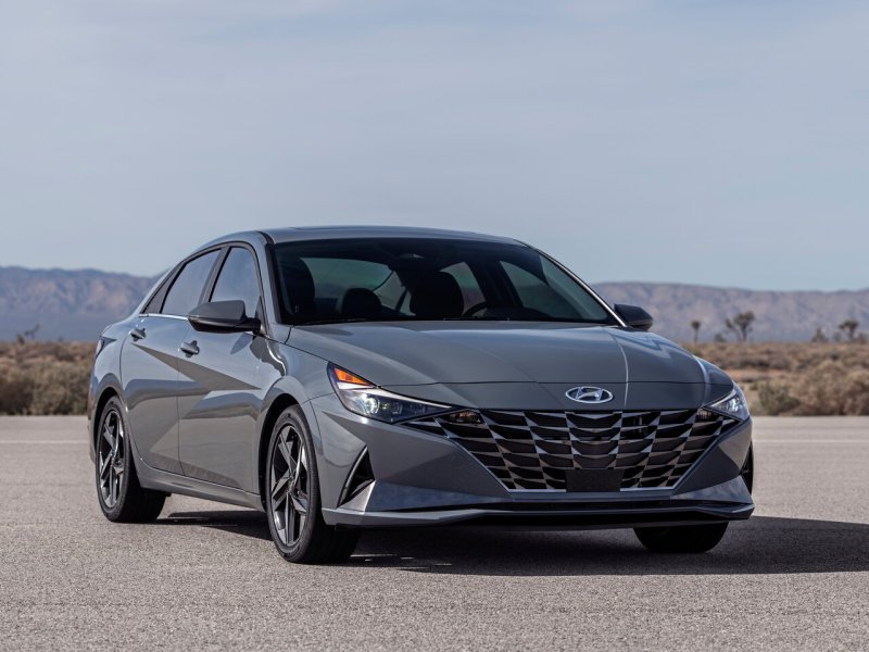 Hyundai Elantra 2021