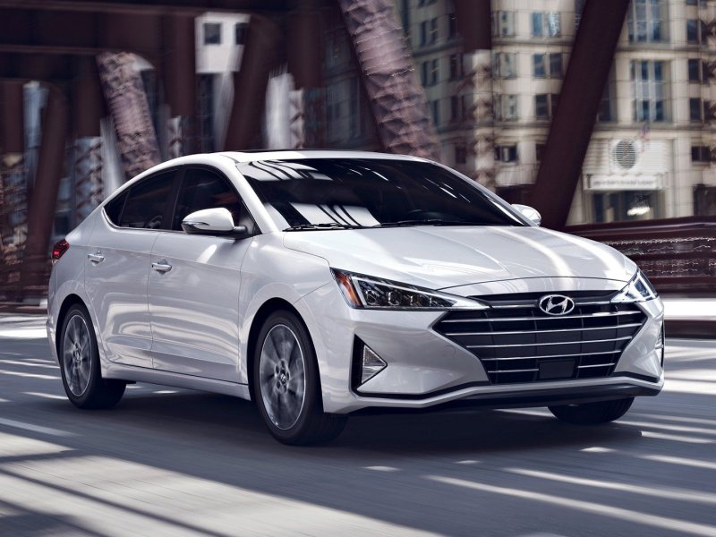 Hyundai Elantra 2020 новая