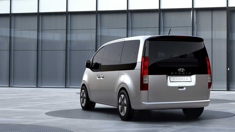 Hyundai Staria 2022